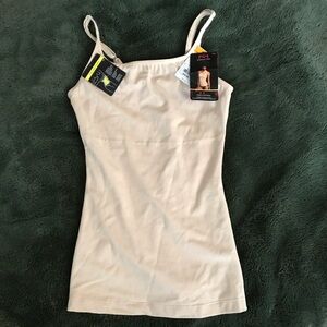 Maidenform Cream Camisole Tank top